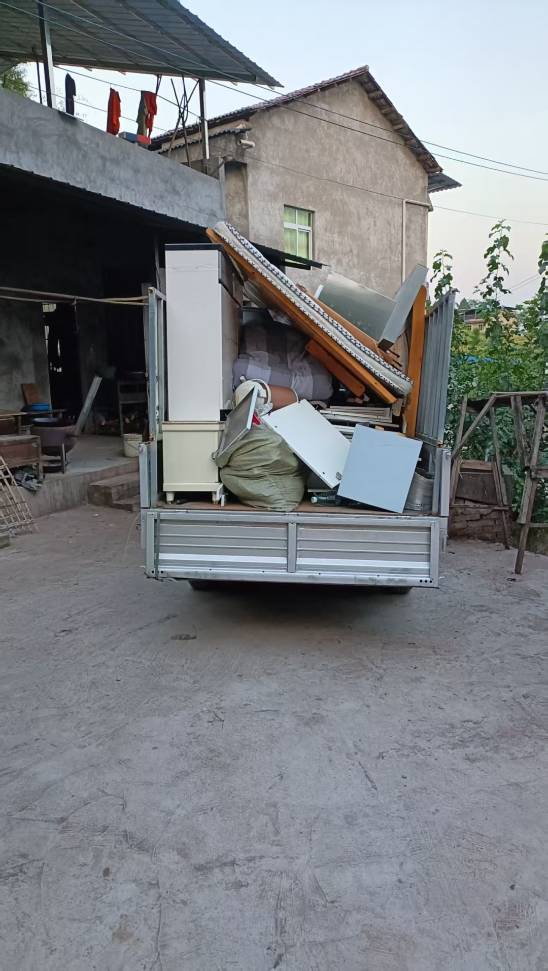 农村搬家-居民搬家